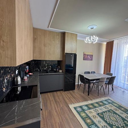 Jona City Center 2 Bedroom Confort Suites And Free Parking Tirana Exterior foto