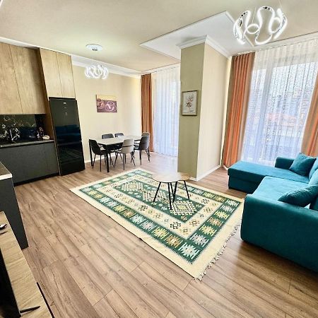 Jona City Center 2 Bedroom Confort Suites And Free Parking Tirana Exterior foto